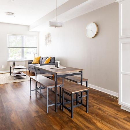 Luxury Downtown Townhome Unit 15 Cleveland Buitenkant foto